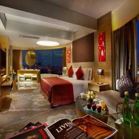 Regal Master Hotell Chengdu Exteriör bild